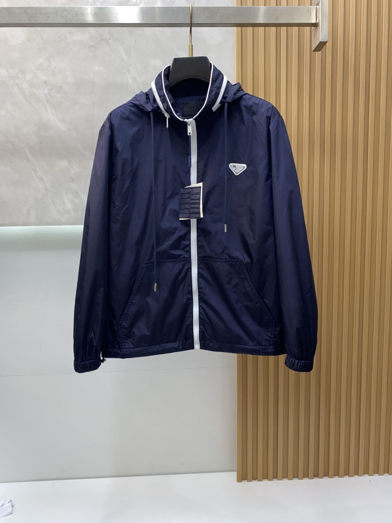 Pra*a outwear